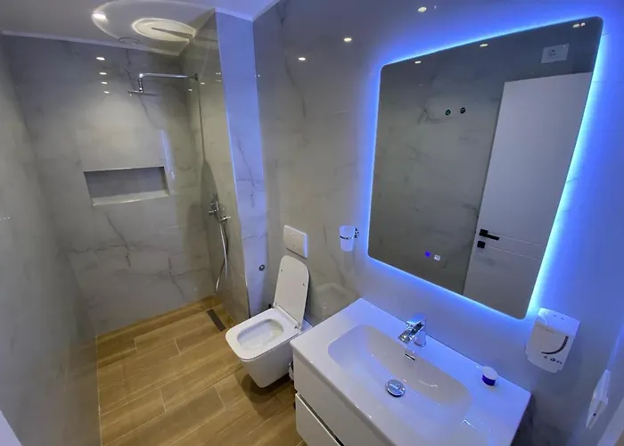 Tirana Apartment شقة تيرانا