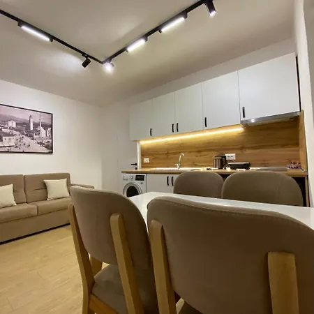 Apartman Tirana Apartment *