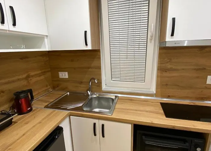 Tirana Apartment * טיראנה