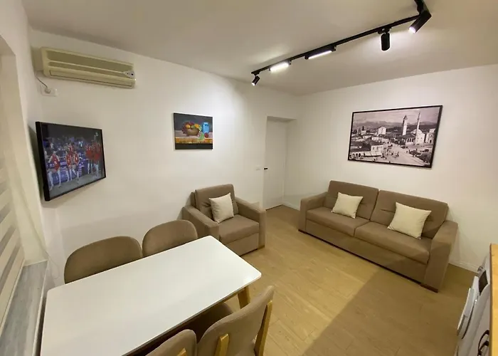 Tirana Apartment * טיראנה